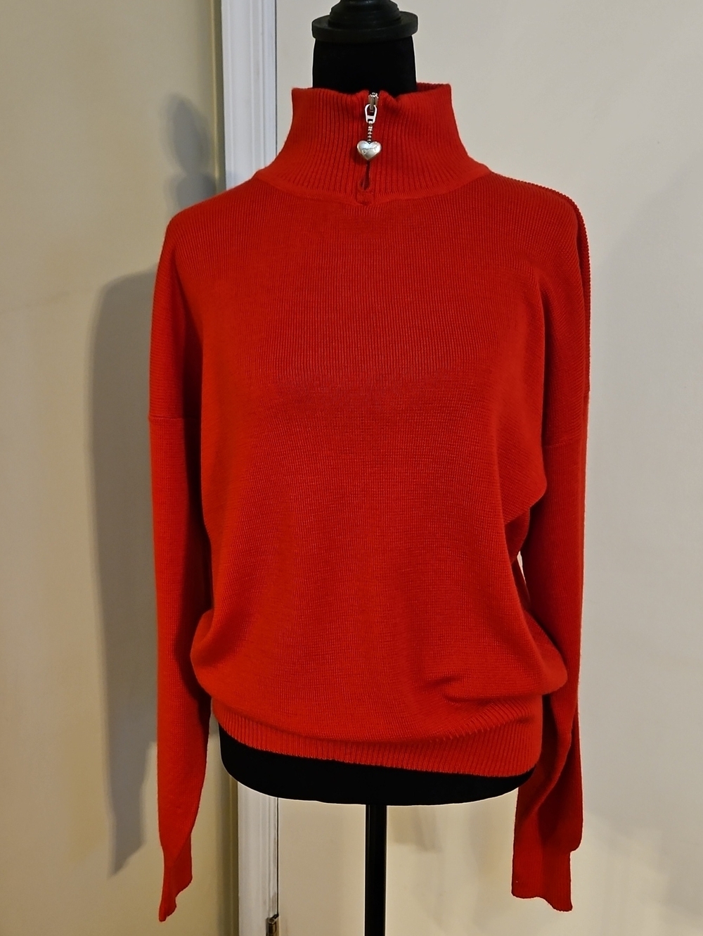 VTG Obermeyer Red Wool Blend Ski Sweater Mock Neck 1/4 Zip Heart Pull Women M